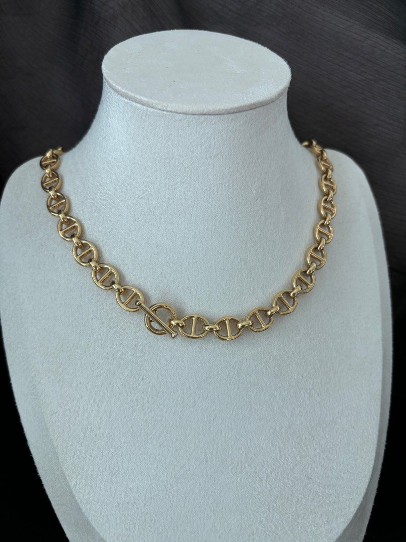 Black Friday 10 Beautiful vintage Monet gold tone necklace