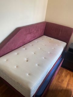 (Category: ) located in . Submitted by amandari (Listing ID 1331811280, Image 1). Description: .
