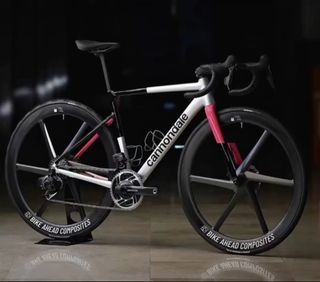 (Category: ) located in . Submitted by revbikecollective (Listing ID 1293271063, Image 1). Description: .