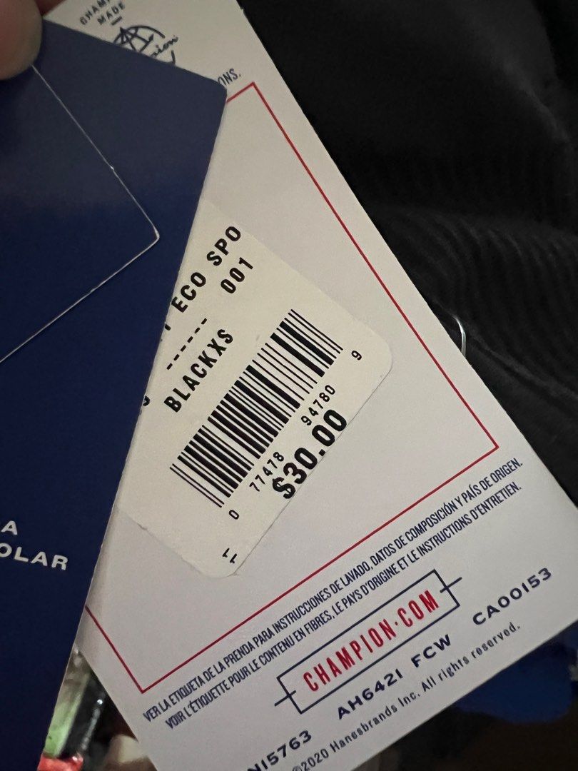 Champion Sports Bra (Category: Activewear) located in Muntinlupa City. Submitted by cssndrax (Listing ID 1331817853, Image 3). Description: - 1,900 each (bought it for $30 + tax) SOLD: Black sports bra .