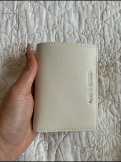 （分類：）位於 。 由 july25 提交（商品編號 1331894058，圖片 1）。簡介： 。