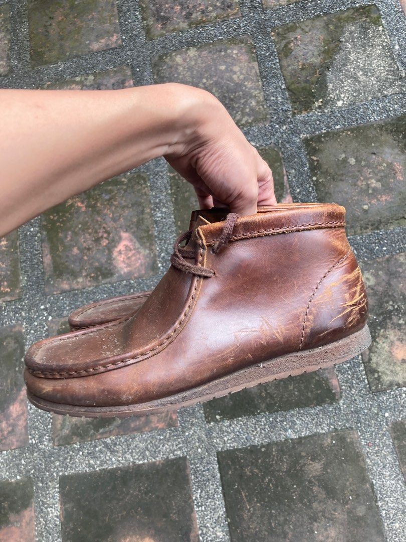 Clark's Wallabees thin sole (Category: Boots) located in Pasig City. Submitted by externalparadise (Listing ID 1331811929, Image 3). Description: .