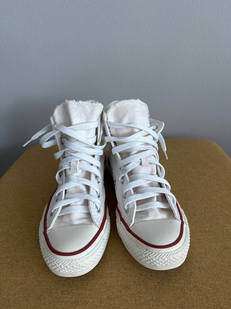 Converse all star very good condition Women s Fashion Footwear Sneakers on Carousell
