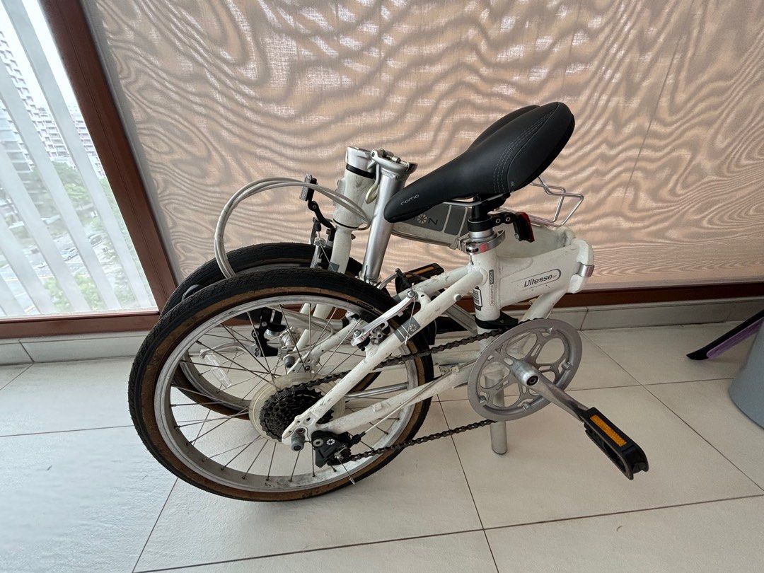 Authentic Dahon Vitesse D7 Foldable bike Sports Equipment Bicycles Parts Bicycles on Carousell