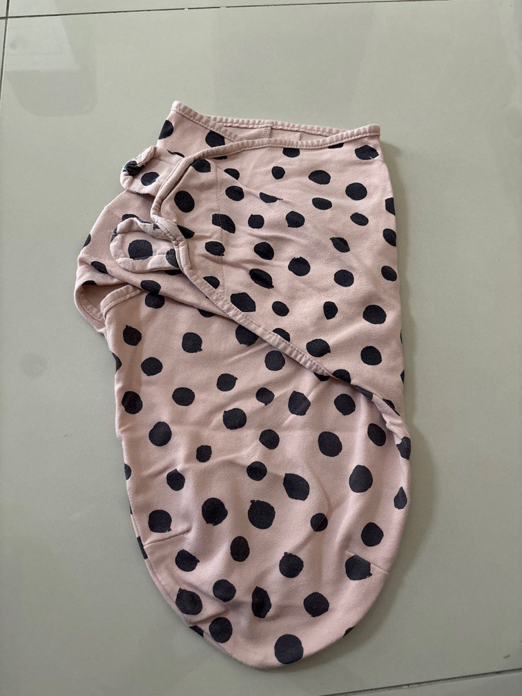Ely s Co Swaddle Wrap Babies Kids Babies Kids Fashion on Carousell