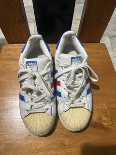 (Category: ) located in . Submitted by bernadette40 (Listing ID 1331869217, Image 1). Description: .