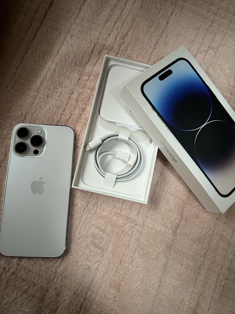 For sale iphone 14 promax (Category: iPhone 14 Series) located in Angeles City. Submitted by malikbasilio (Listing ID 1331886732, Image 2). Description: - Factory Unlocked - No issue - 85% battery health - Complete with original box and cord (not yet used) and sim ejector - free cases.