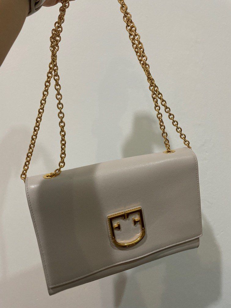 Furla viva s pochette store