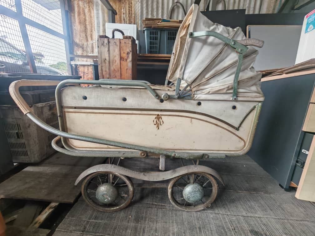 Vintage steelcraft pram cheap