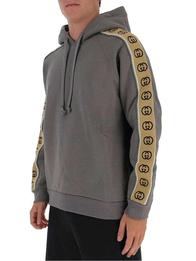Gucci hoodie fit discount