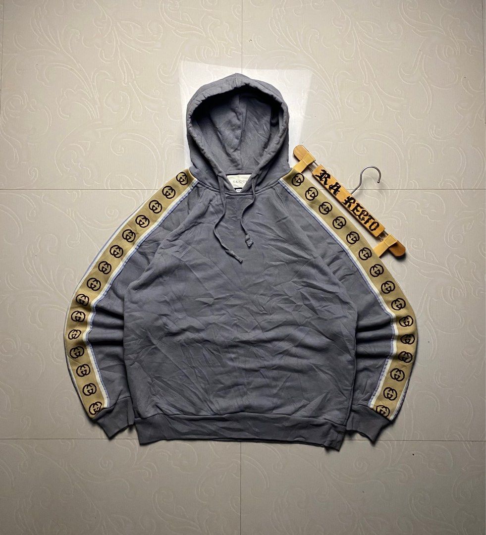 Gucci hoodie fit new arrivals