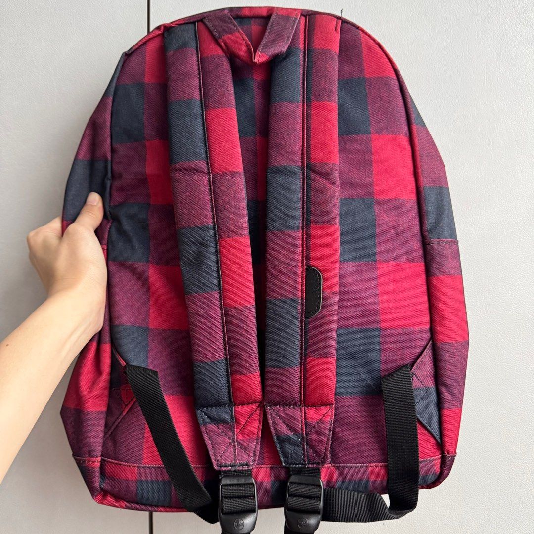 herschel backpack checkerboard red herschel bagpack (checkered red), Women's Fashion, Bags & Wallets, Backpacks  on Carousell