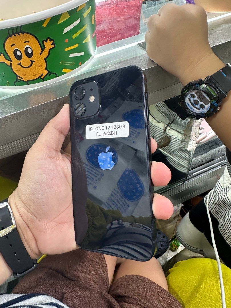 Iphone 12 128gb 94% batt FU (Category: iPhone 12 Series) located in San Juan City. Submitted by javedsgadgetshop (Listing ID 1331892128, Image 2). Description: OPEN FOR INSTALLMENT VIA CREDIT CARD/GGIVES/SPAY/BILLEASE & SWAP/TRADE-IN! BUY AND SELL! Quick Specs : Iphone 12 •128gb •NTC Variant •94% batt health •Factory Unlock •95% Smoothness •No hidden issue | No Repaired •100% Authentic | Not Refurbished •w/ OEM Charger & store warranty ❣️ - seria