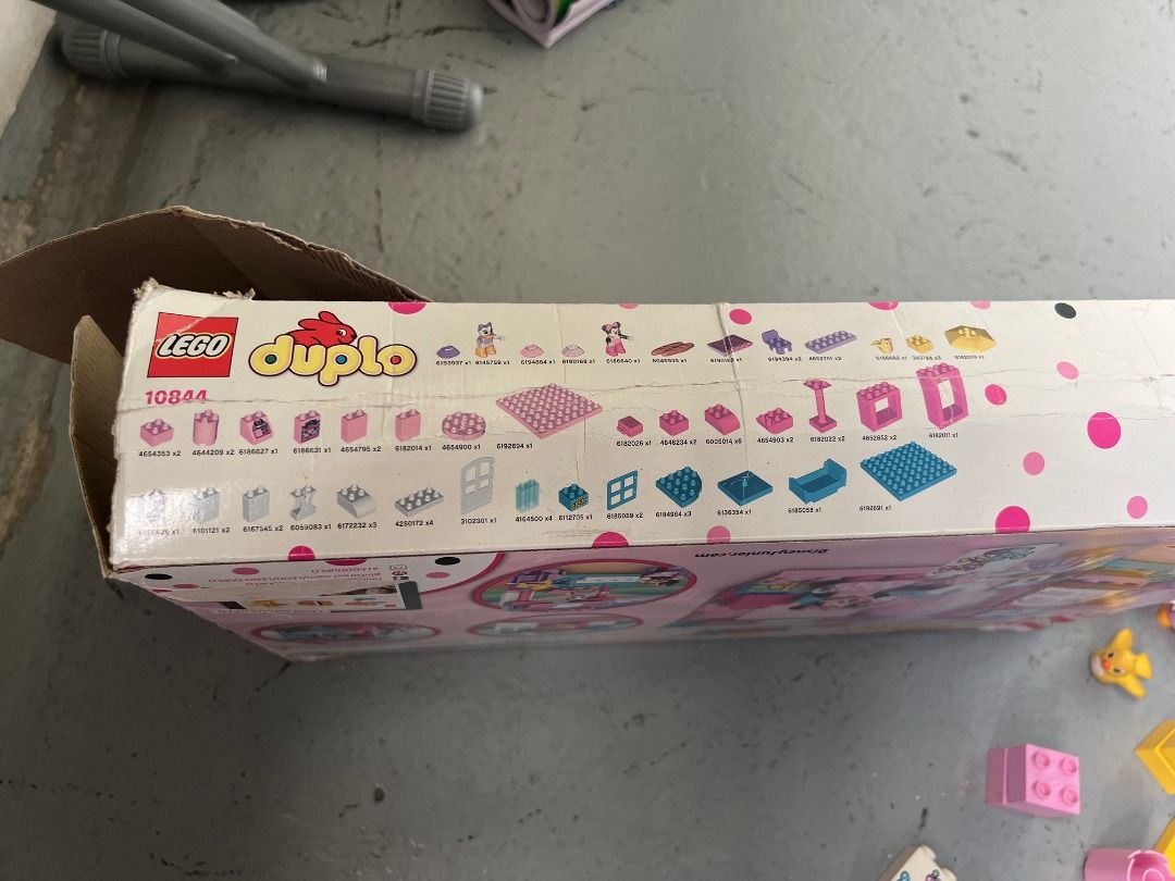 Lego Minnie Mouse Bowtique, Hobbies & Toys, Toys & Games on Carousell