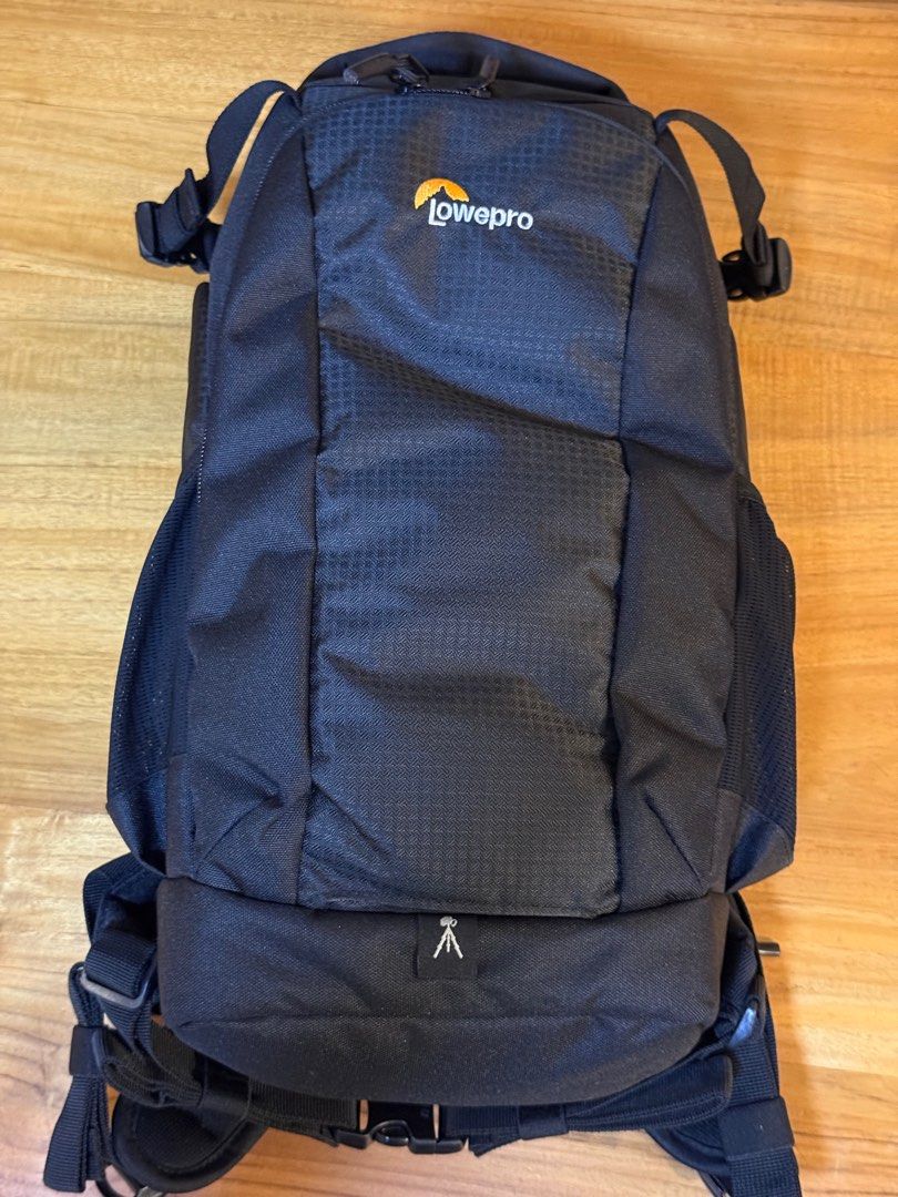 Lowepro Flipside 200 AW II Photography Photography Accessories Camera Bags Carriers on Carousell