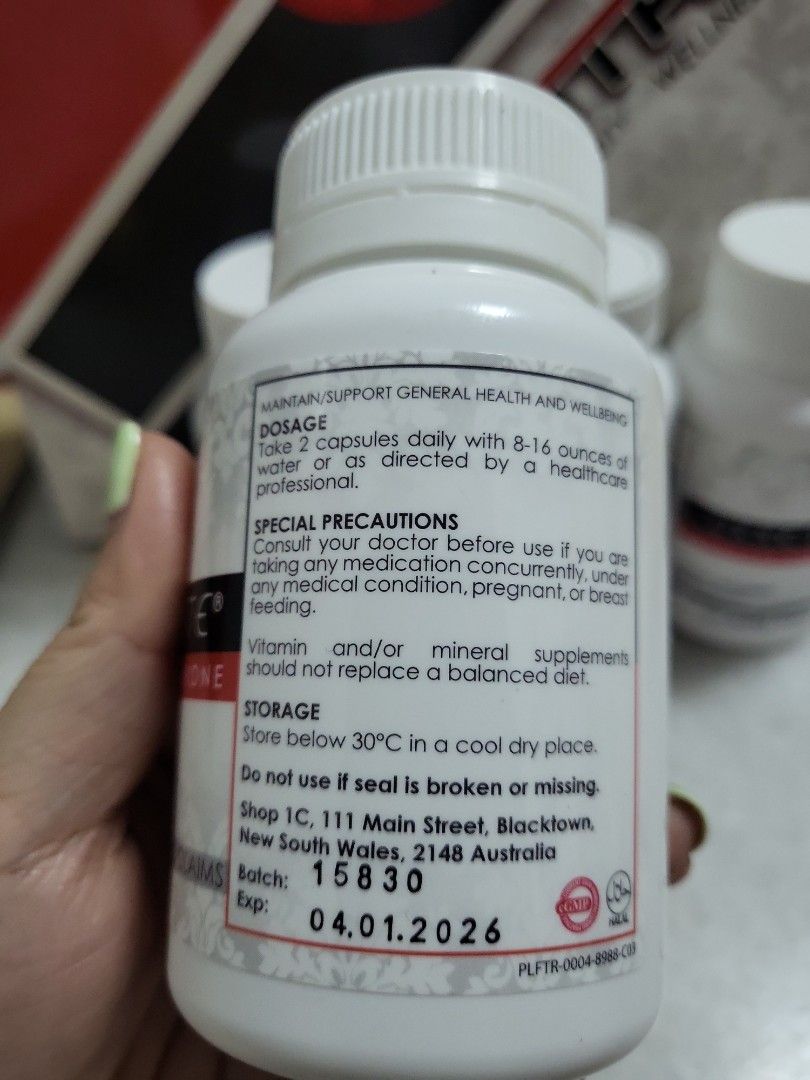 Luxxe white Frontrow!, Health & Nutrition, Health Supplements, Vitamins &  Supplements on Carousell