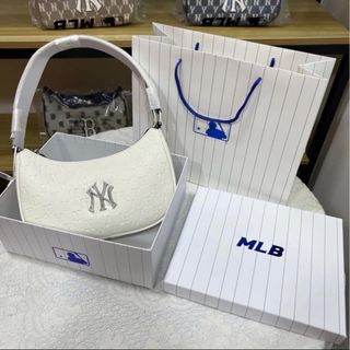 由 wijdhhds (刊登 ID 1331910474，圖片 1) 提交，位於 的 (類別：)，說明：。