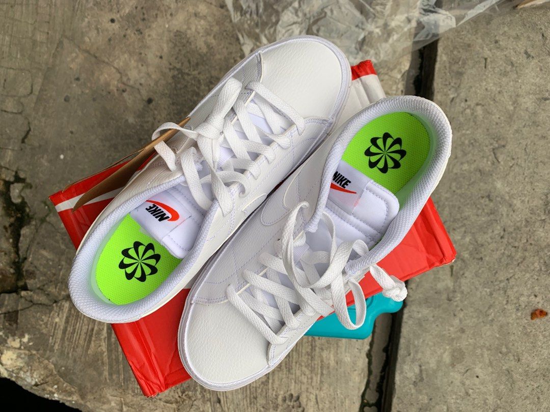 Nike Court Royale, Fesyen Wanita, Sepatu di Carousell