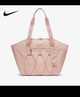 （分類：）位於 。 由 prelovedstuffforsell 提交（商品編號 1331836773，圖片 1）。簡介： 。