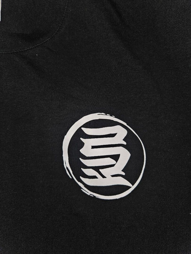 Original Kinjaz Tsunami Wave Tee Shirt (Category: Tshirts & Polo Shirts ) located in Manila. Submitted by uhndeng (Listing ID 1331862258, Image 3). Description: Authentic merch from the Kinjaz dance crew. Item is not being sold anymore in their merch store. Didn't fit me well, so I barely used it. Very comfy, stretchy fabric US Men's Small Size Payment through gcash Item coming from Manila Shipping at risk and cost of buyer Price drop 1k >>> 750.