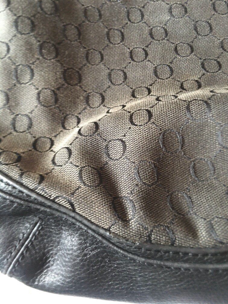 Oroton signature o crossbody bag top