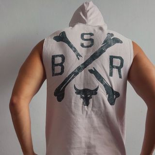 (Category: ) located in . Submitted by ronsthriftstore (Listing ID 1331895423, Image 1). Description: .