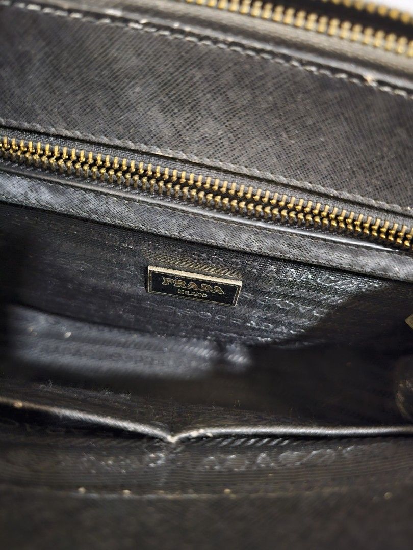 Prada Bag Galleria Medium Saffiano Leather Thrifted