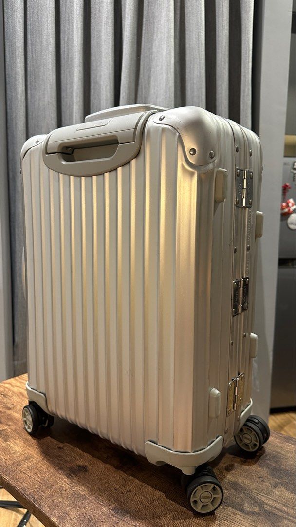 Rimowa topas 21 outlet