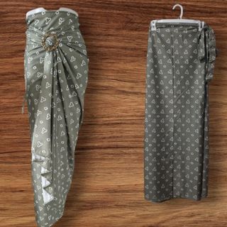(Kategori: ) berada di . Dikirim oleh fashion_widita (ID iklan 1331761715, Gambar 1). Deskripsi: .