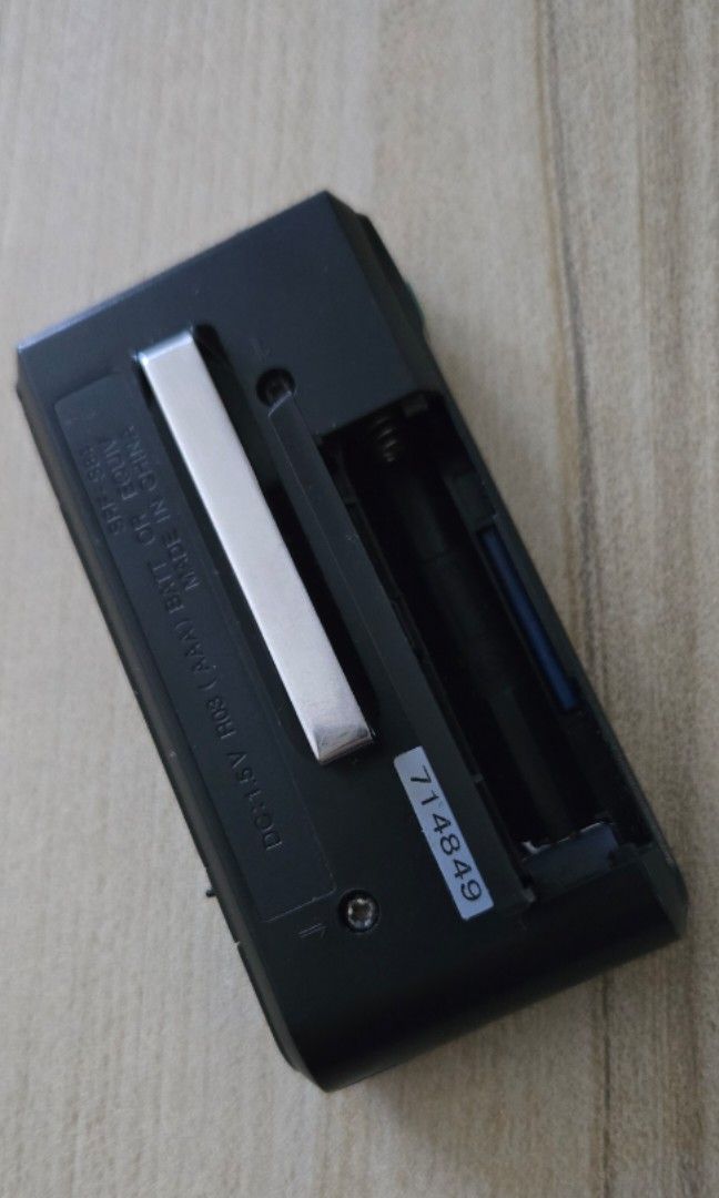 Sony 迷你收音機 Mega Bass FM Stereo Mini Portable Radio, 音響器材, 可攜式音響設備