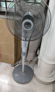 (Category: ) located in . Submitted by hblhblhbl (Listing ID 1331758021, Image 1). Description: .