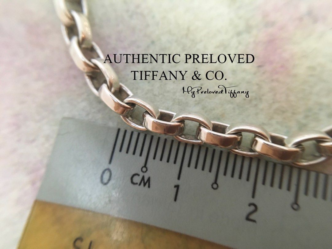 Retired Excellent Authentic Tiffany Small Oval Donut Link