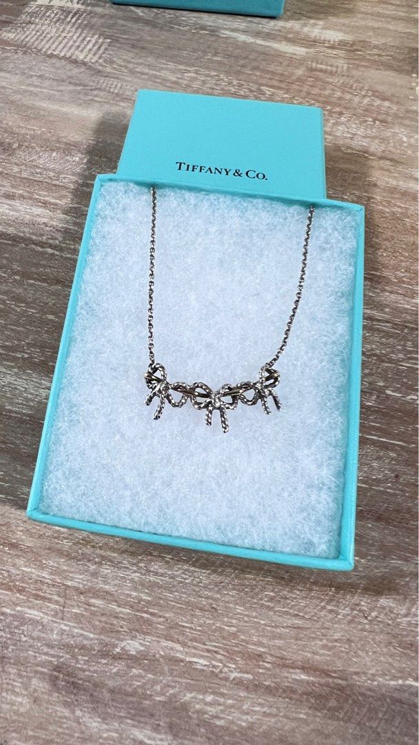 Tiffany and co ribbon necklace clearance