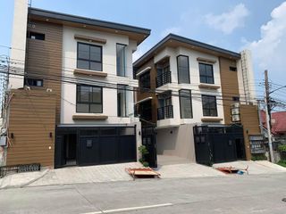 Townhouse Quezon City House and Lot For Sale  4 Bedroom 2 Parking Clean Title Open for Bank Financing Teachers Village near UP ATENEO Camp Aguinaldo Camp Crame NKTI Heart Center EDSA Magingawa Katipunan