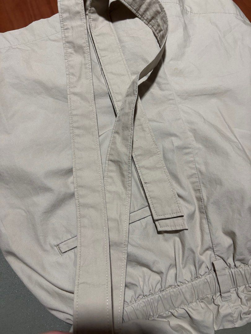 Uniqlo shorts with belt (Category: Shorts) located in Valenzuela. Submitted by pritz (Listing ID 1331891847, Image 3). Description: .