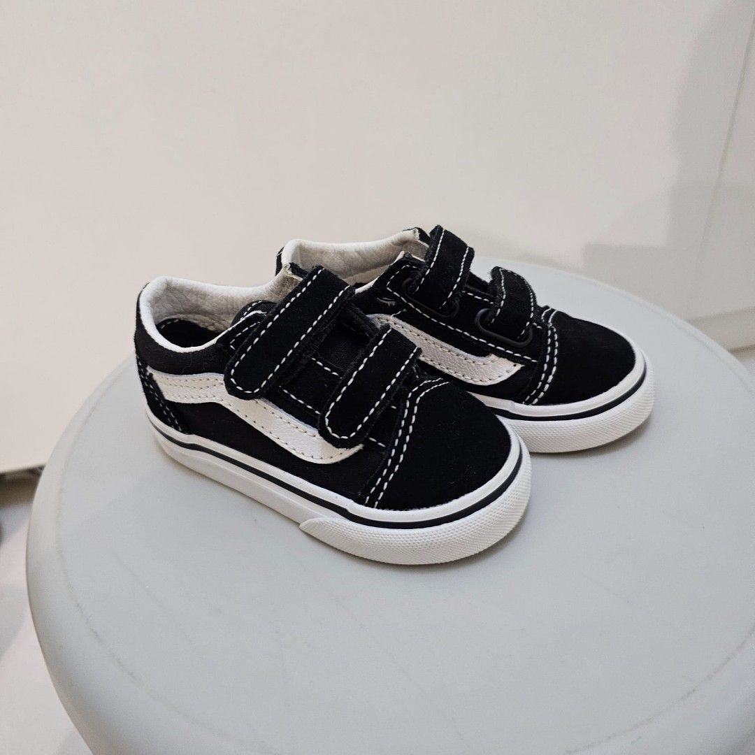 Vans Old Skool kids shoes Babies Kids Babies Kids Fashion on Carousell