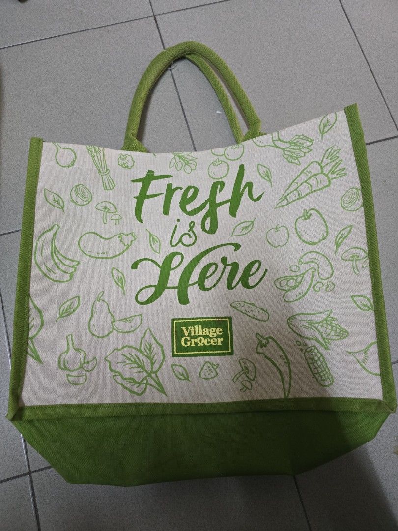 Village grocery bag