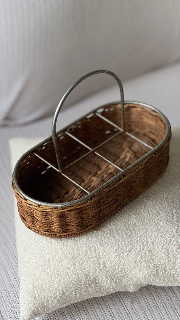 Vintage spice basket