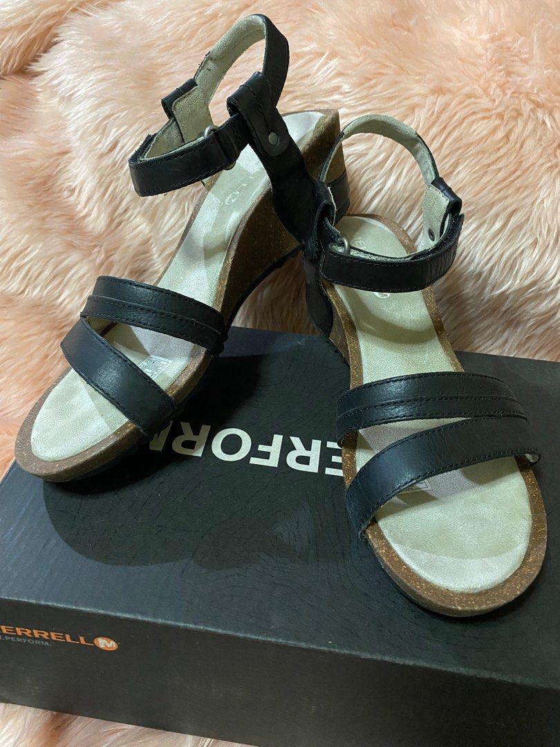 Merrell wedge sandals store
