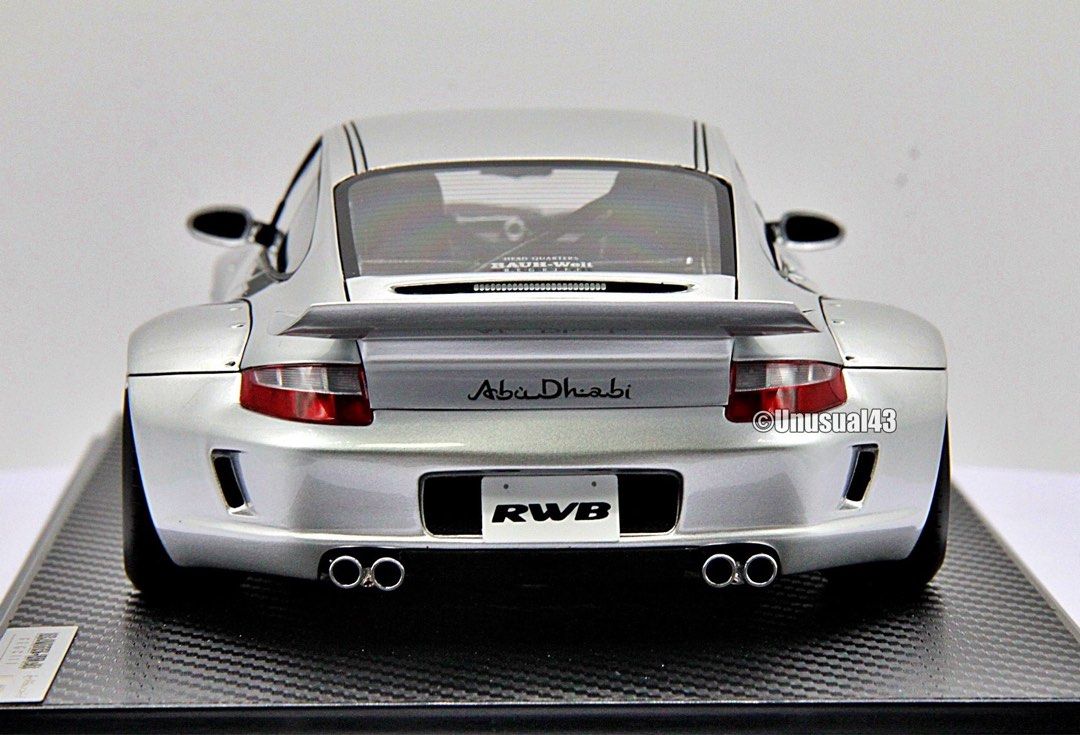Amazon | ignition model 1/18 RWB 997 Silver 完成品