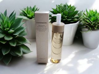 （分類：）位於 。 由 facial.shop 提交（商品編號 1058525515，圖片 1）。簡介： 。