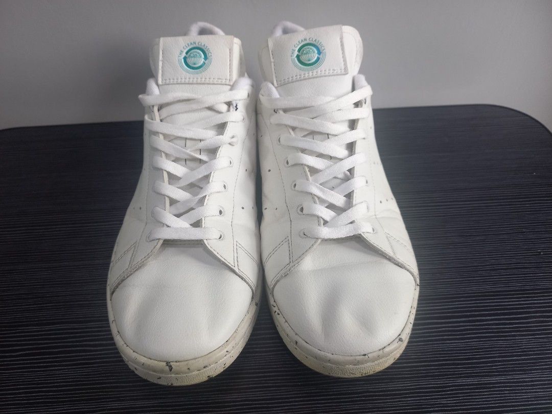 Adidas stan smith clean classic, Fesyen Pria, Sepatu Sneakers di