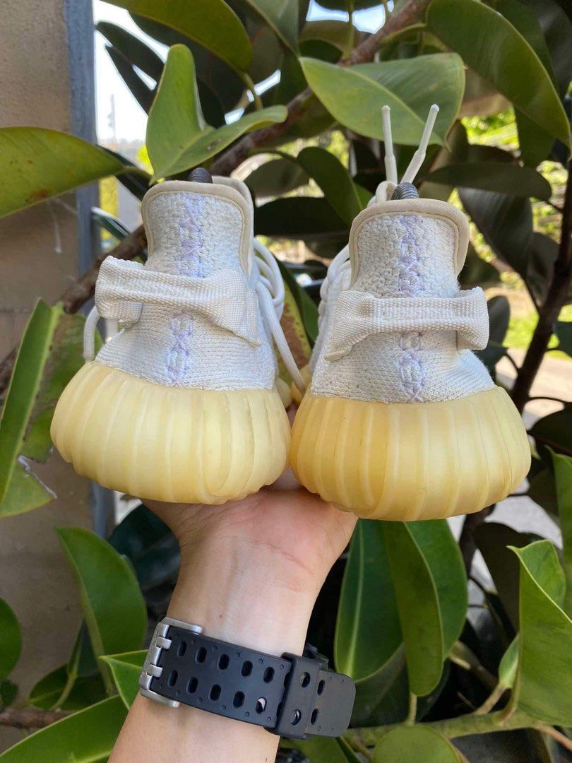 Adidas Yeezy Boost 350 v2 Cream White Size 7 men, Men's Fashion, Footwear,  Sneakers on Carousell
