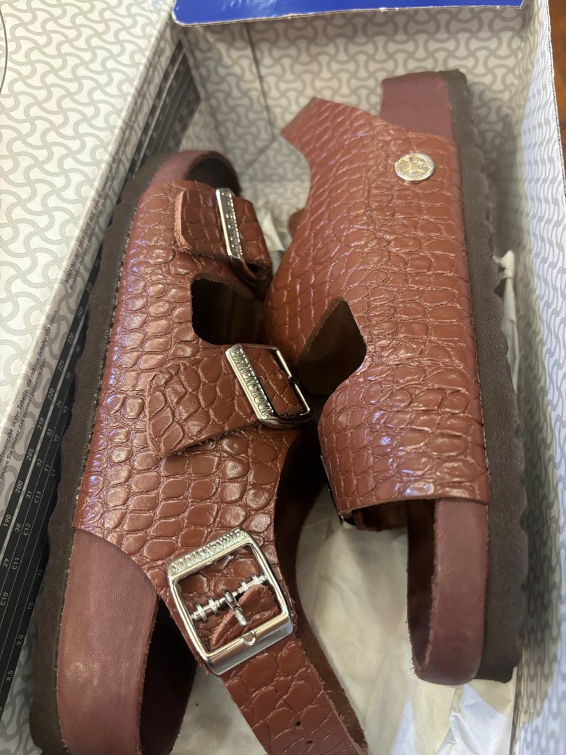 Birkenstock Beige Leather Flat Sandals