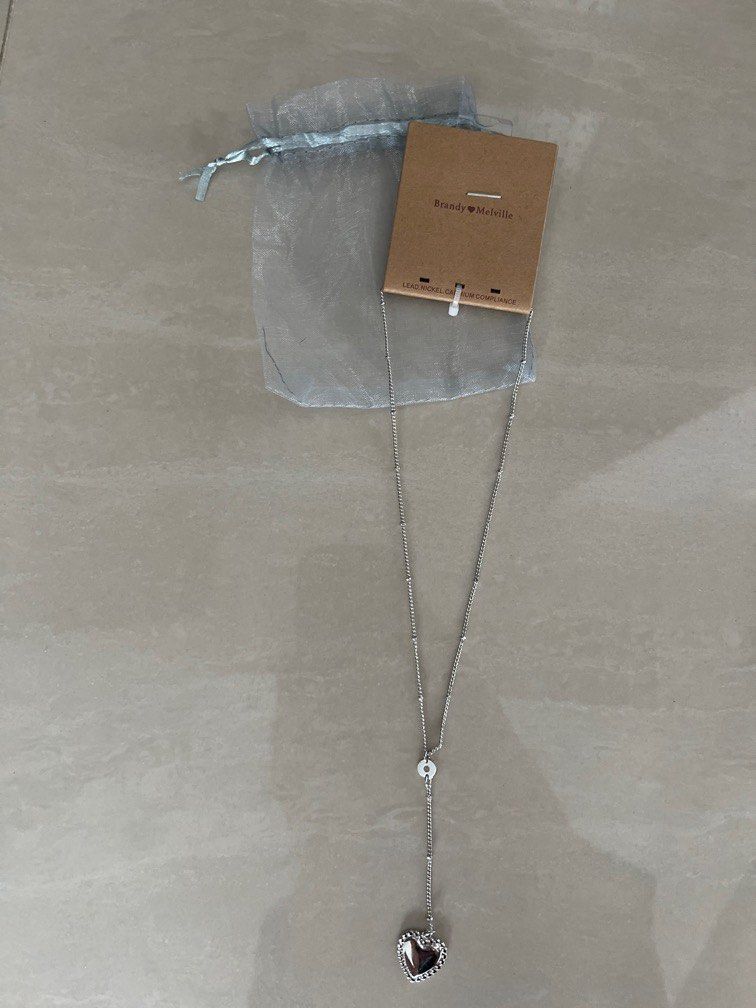 brandy melville necklace, Women's Fashion, Jewelry Organisers