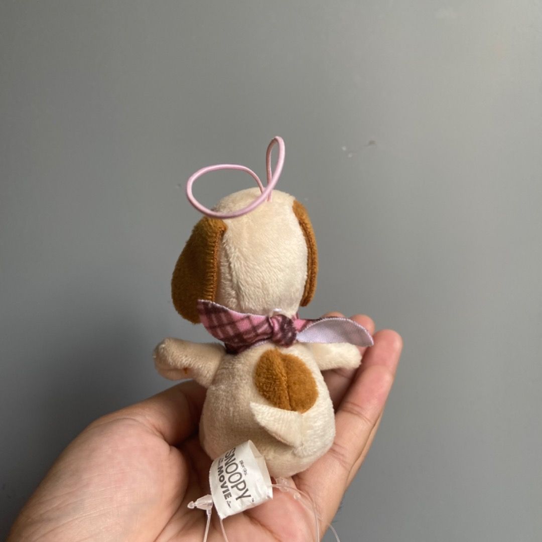 BROWN SNOOPY CHARM WITH BANDANA (Category: Character Goods) located in Tarlac. Submitted by rosieee.boop (Listing ID 1332021887, Image 3). Description: another personal fave very pretty in person^^ Location: Tarlac City MOD & MOP: GCASH | DIRECT J&T (no COD) items are pre-loved, manage your expectations (no issues or stains, unless stated) happy collecting! ☁️.