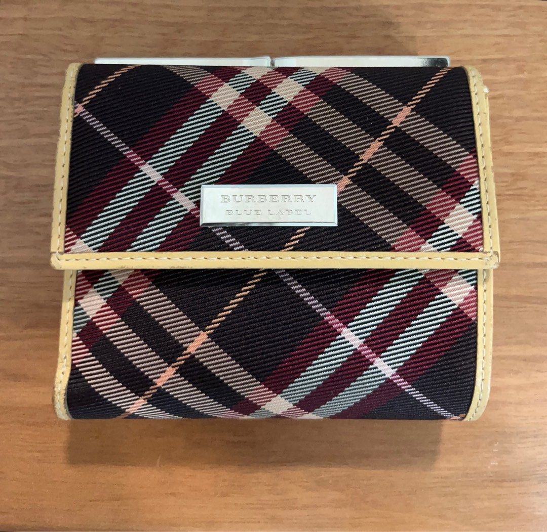 Burberry blue label wallet discount