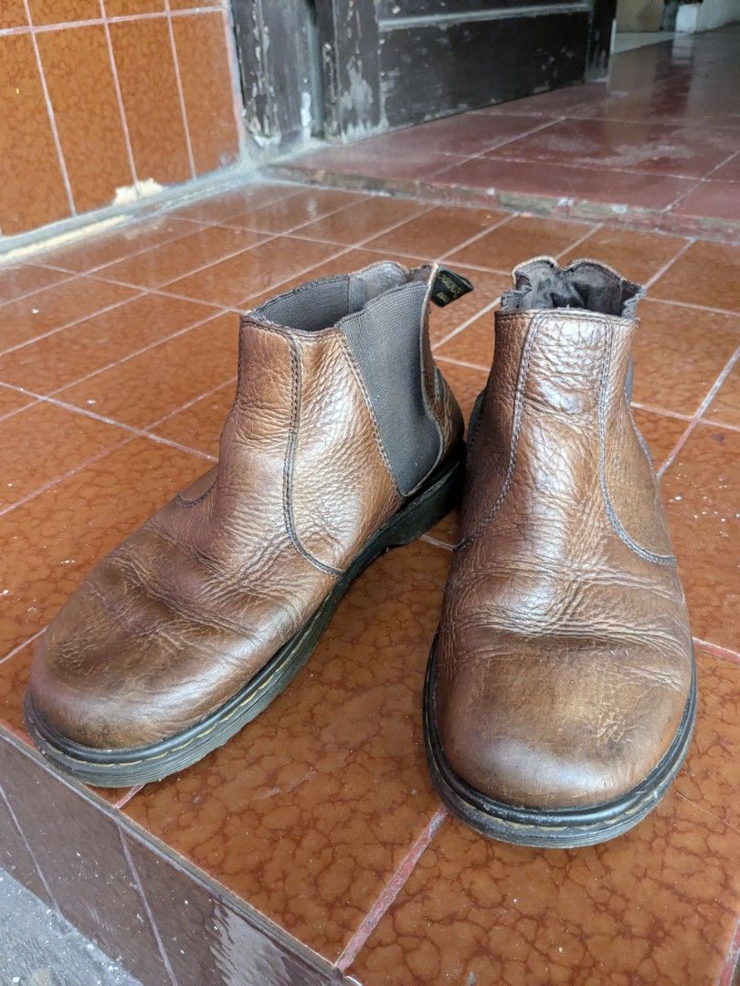new l9ok boots