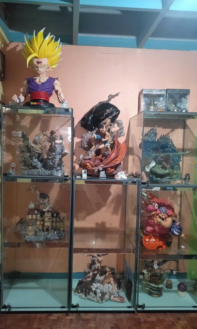 Chikara studio attack on titan (Category: Figurines & Statues) located in Angono. Submitted by mochi3w (Listing ID 1331956219, Image 1). Description: for sale! armored titan 40k eren yeager 40k annie vs eren 40k nego attack on titan need new space sa padating pickup only angono rizal no known issue sobrang kinis.