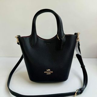 (Category: ) located in . Submitted by bagsbyann (Listing ID 1331942894, Image 1). Description: .